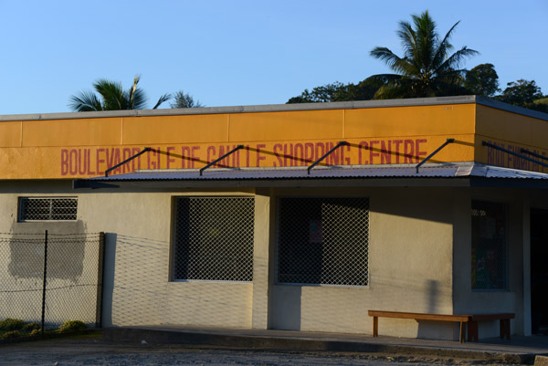 Boulevard De Gaulle Shopping Centre, Luganville