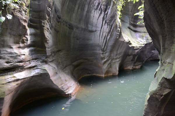 A slippery scramble to get up the rocks