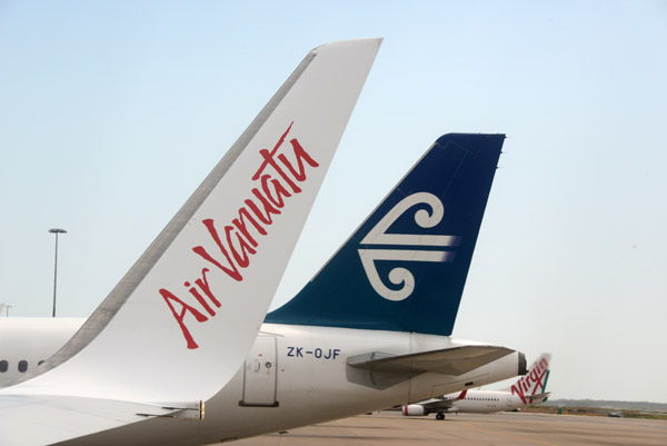 Air Vanuatu winglet with Air New Zealand (ZK-OJF)