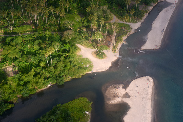 Sandbar at the river outlet near the airport, Port Vila