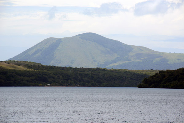 Volcano on Nguna Island rising on the far side of Moso Island