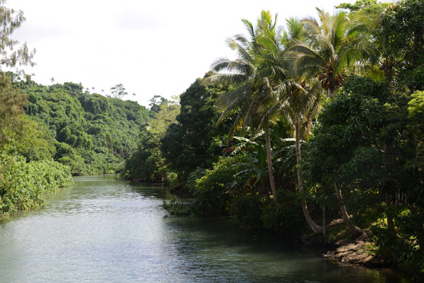 The river crossing at Epule on the east coast of Efat
