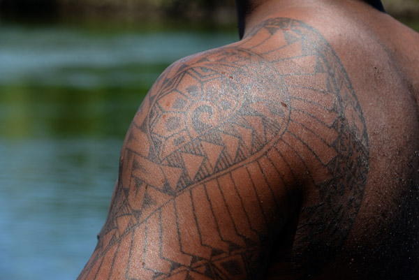 Tatoo on one of the Fijian dive guides