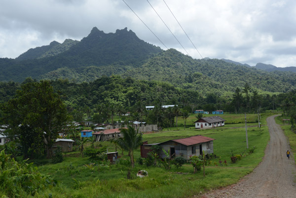 Along this road, villages occur more frequently
