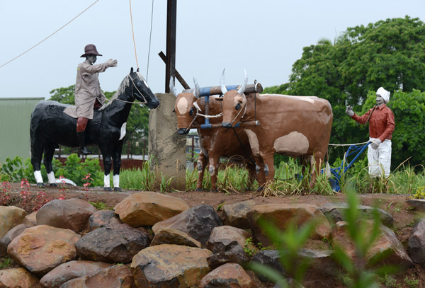 Monument at the entrance to Ba Town, Fiji