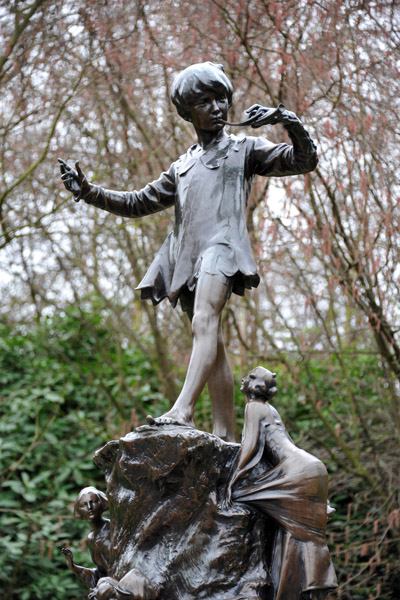 Peter Pan statue, Kensington Gardens