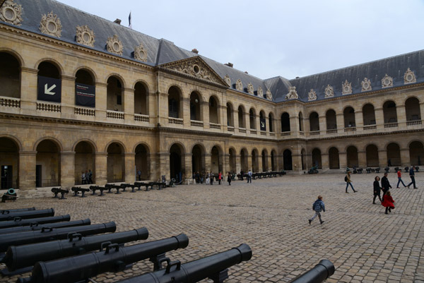 Les Invalides - Exterior