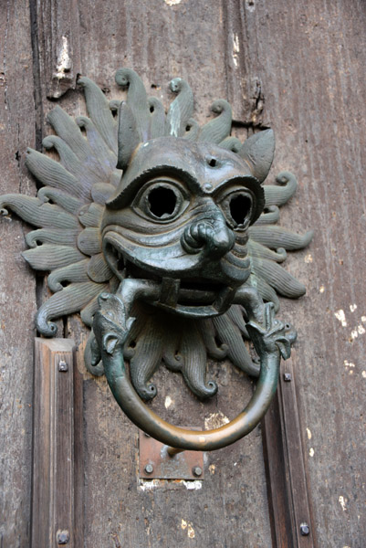 Door knocker, Durham