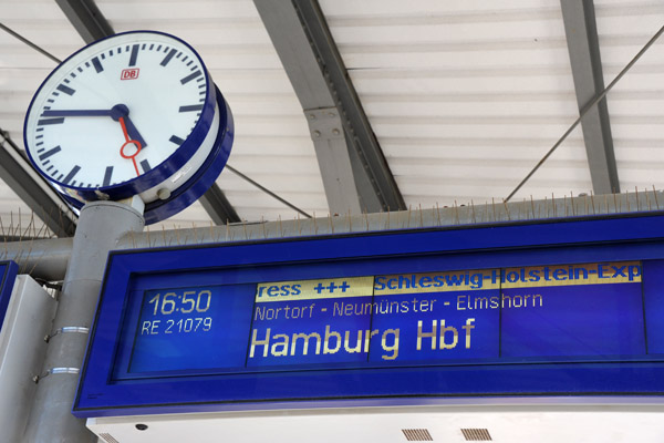 Schleswig-Holstein Express to Neumünster
