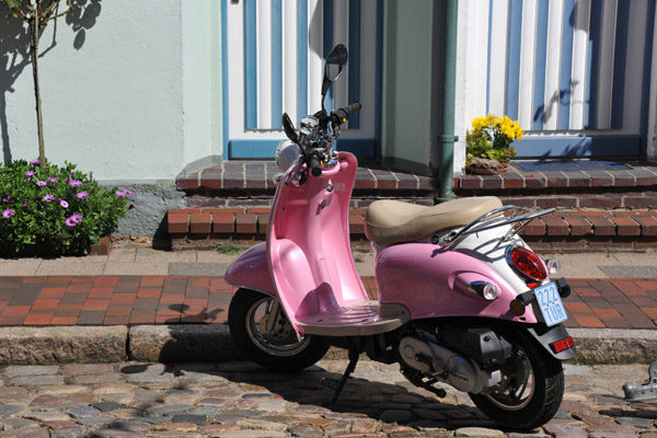 Pink Moped, Friedrichstadt