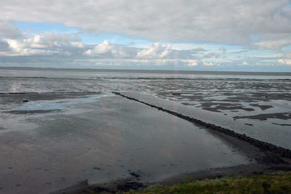 The Hindenburgdamm is a causeway linking Sylt to the mainland across the Wadden Sea