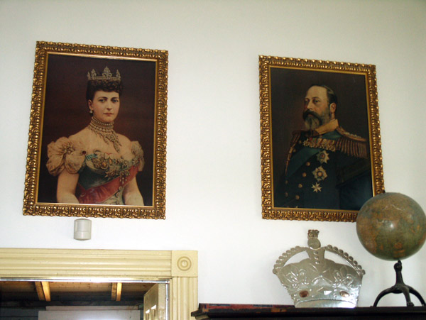 Portraits of King Edward VII and Queen Adelaide