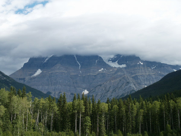 Mount Robson (3959m/12,988ft) is the tallest mountain in the Canadian Rockies