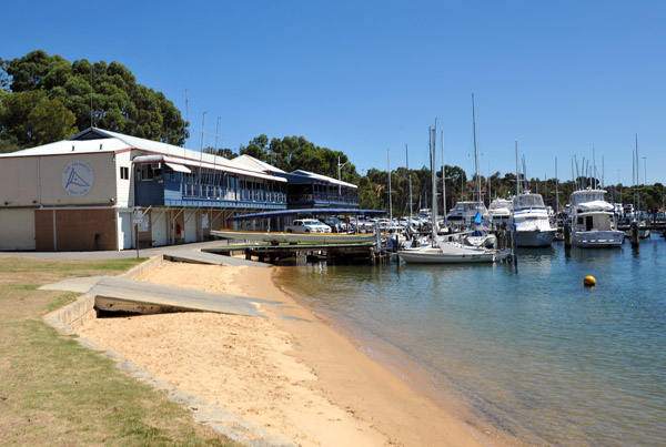 East Fremantle Yacht Club