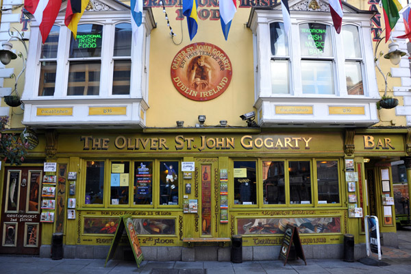 Oliver St. John Gogarty Traditional Irish Music Bar