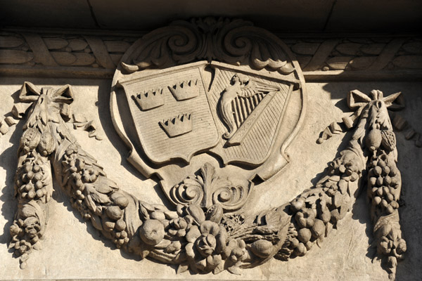 Coats-of-Arms at the Grand Central - looks like Sweden with Ireland