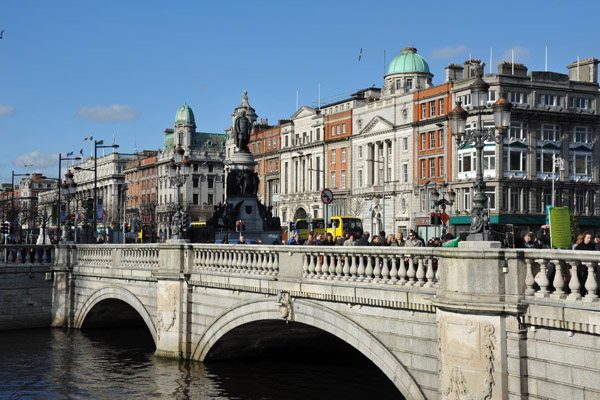 O'Connell Bridge over the River Liffey, Dublin