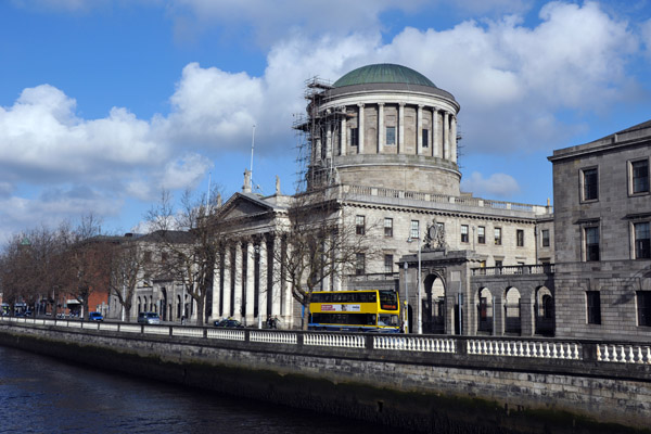 Four Courts, Inns Quay, River Liffey, Dublin