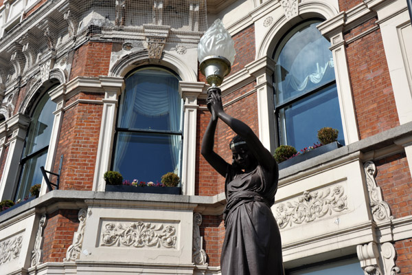 Lamp post in the form of a woman, Shelbourne Hotel, Saint Stephen's Green