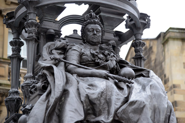 Queen Victoria, St. Nicholas Square, Newcastle
