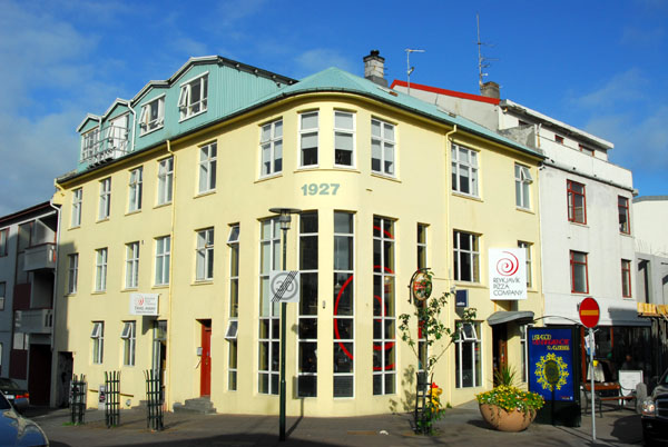 Laugavegur is Reykjaviks main street