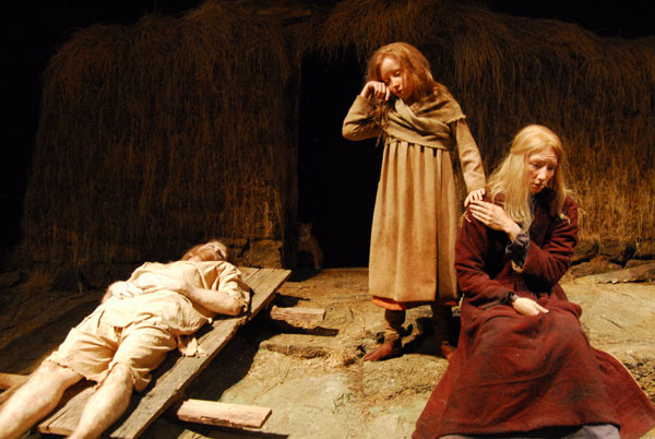 The arrival of the plague in Iceland, 1402, on a ship from England, which killed 1/3 of Iceland's population