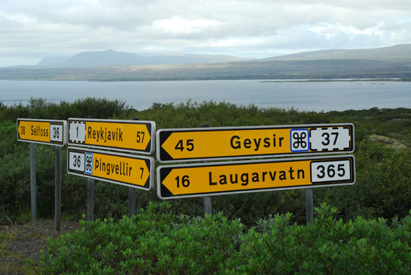 Signpost for Geysir