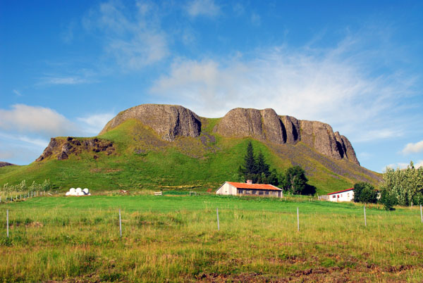 Stöðufell farm off Route 32, Þjórsá Valley
