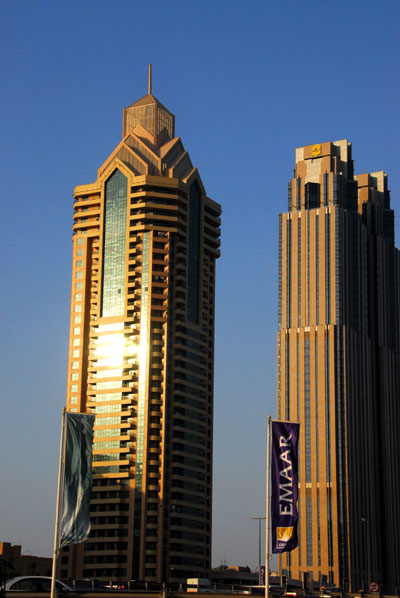 Al Manara Tower and Shangri-la Hotel