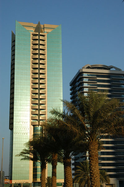 Khalid Al Attar Tower, Sheikh Zayed Road