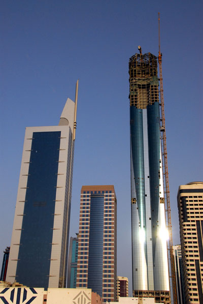 21st Century Tower and Rotana Rose Hotel, Sept 2006