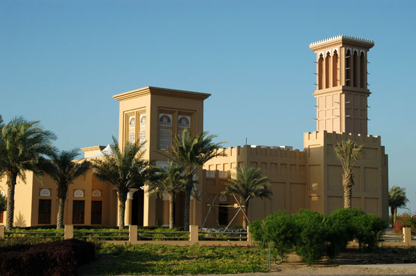 Dubai Falconry Center, Nad Al Sheeba