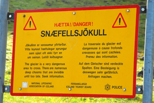 Warning sign of the dangers of glaciers, Snfellsnesjkull