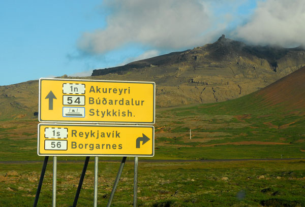 Intersection of Routes 54 and 56 on the north shore of Snfellsnes