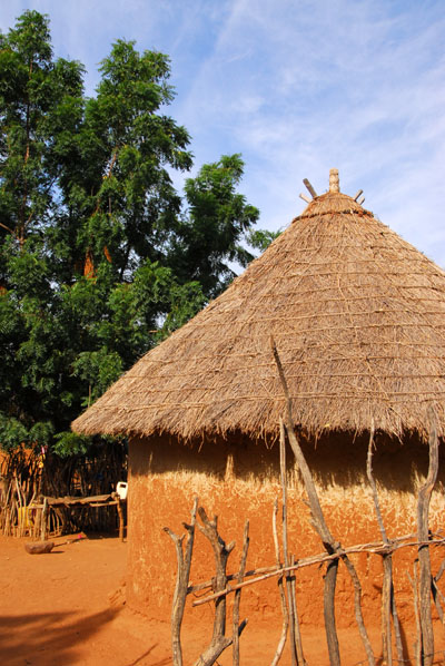 In contract to Senegal's square huts, Western Mali's are round