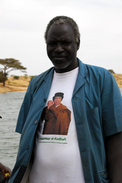 Man with a Qadafi t-shirt, Timbuktu ferry