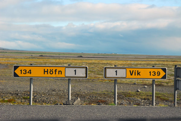Skaftafell is about half-way between Hfn and Vk