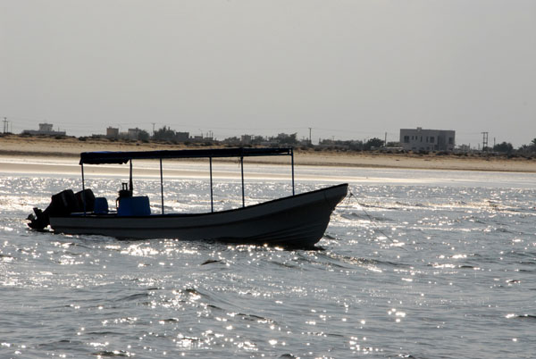 Dive boat, Al Sawadi Beach Resort