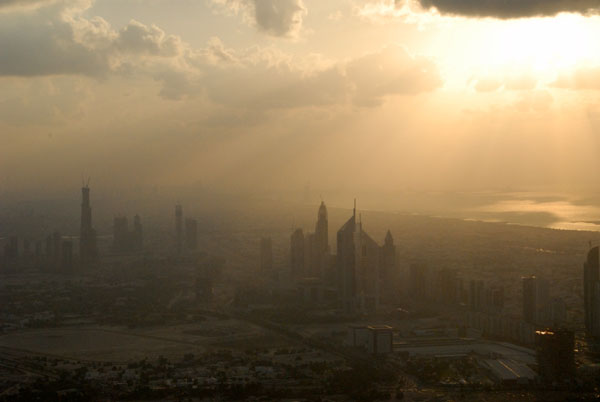 Late afternoon over Sheikh Zayed Road