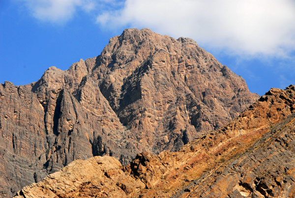 High peaks of the Western Hajar above Wadi Bani Awf