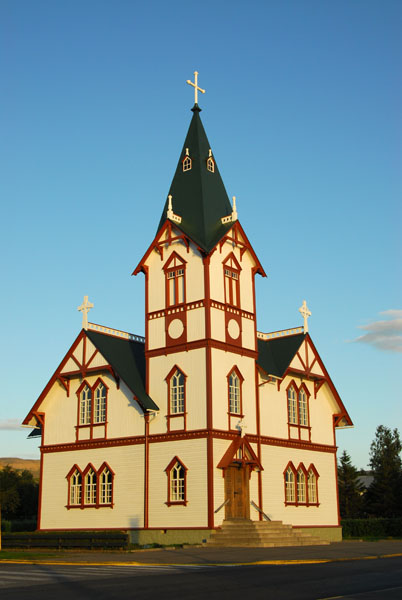 Hsavk's iconic church