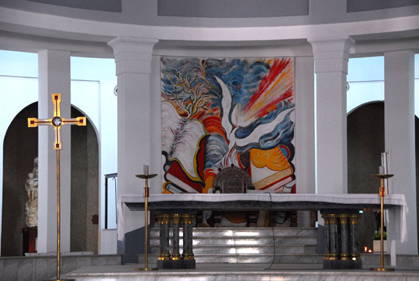 Main altar, Dakar Cathedral