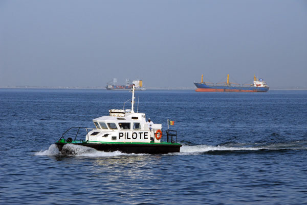 Pilot boat, Port of Dakar