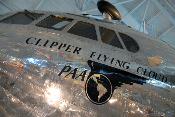 Boeing 307 - Pan American Clipper Flying Cloud