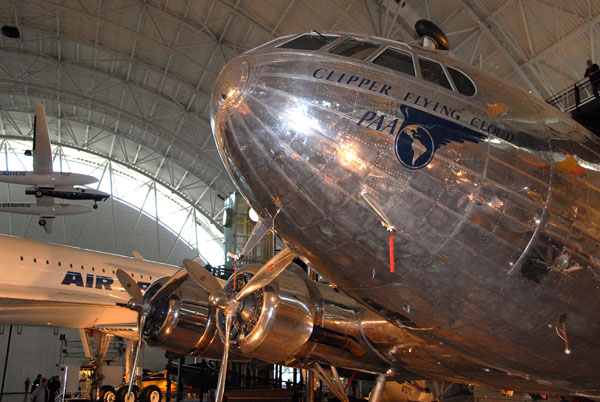 Boeing 307 - Pan American Clipper Flying Cloud