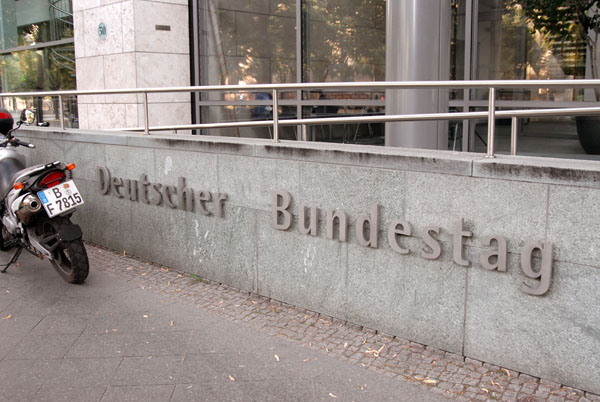 Deutscher Bundestag offices, Unter den Linden