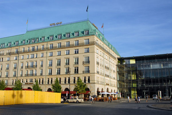 Hotel Adlon, Pariser Platz