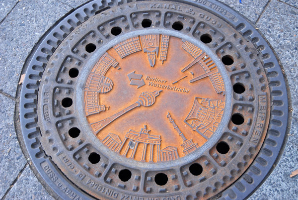Berlin manhole cover