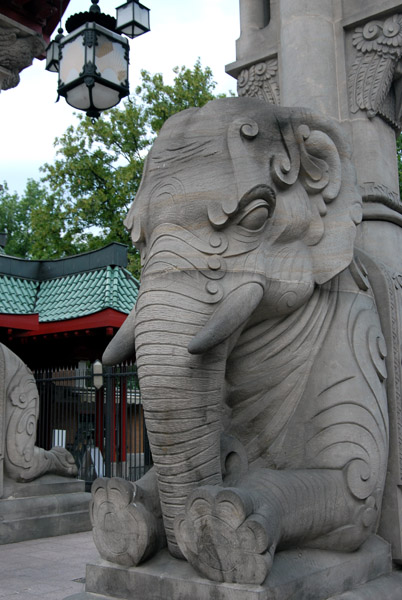 Main gate to the Berlin Zoo