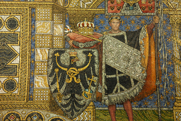 Standard-bearer and coat-of-arms, Gedchtniskirche